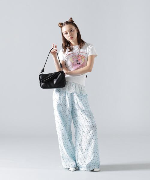 L.H.P(エルエイチピー)の「MAVYTH/メヴィス/GUNYU BAG(ショルダーバッグ・レディース・ホワイト/ブラック・F)」の4枚目の写真