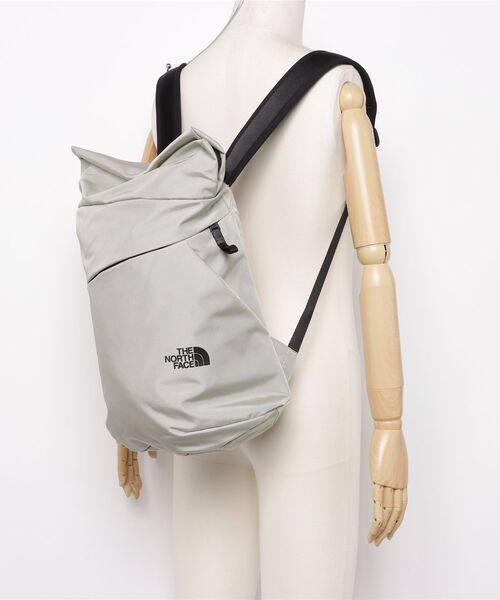 THE NORTH FACE(ザノースフェイス)の「ザ ノース フェイス THE NORTH FACE PYRENEES BACKPACK ピレネーバックパック(バックパック/リュック・メンズ・その他・ONE SIZE)」の5枚目の写真
