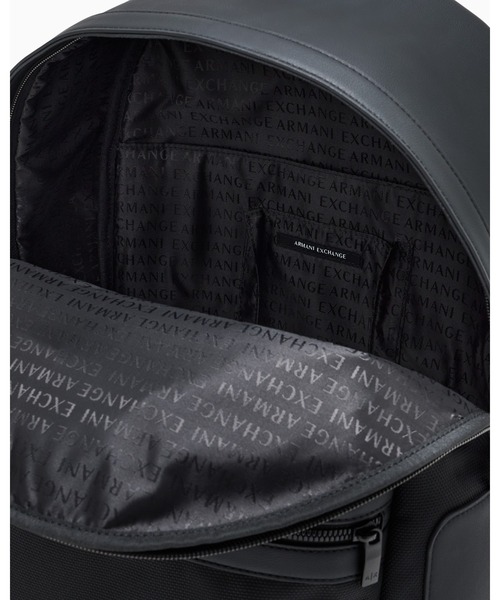 ARMANI EXCHANGE（アルマーニエクスチェンジ）の「【A|X アルマーニ エクスチェンジ】＜オンライン限定＞ロゴパッチ ミックスマテリアル バックパック（バックパック/リュック・メンズ・ブラック・FREE）」の7枚目の写真