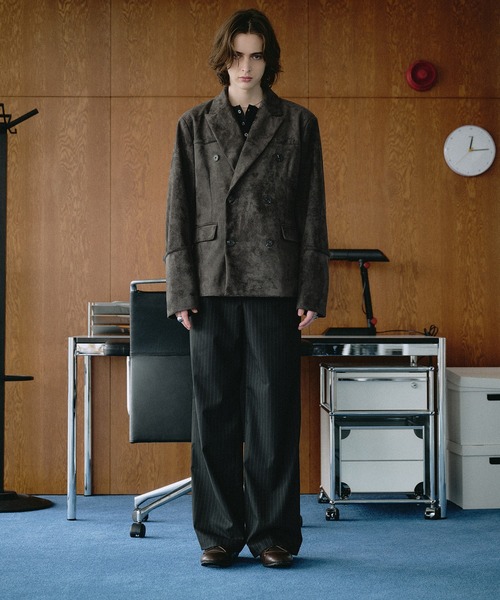 SELLE GLANT(セレグランテ)の「DOUBLE-BREASTED TAILORED DESIGN JACKET / ダブルブレストテーラードデザインジャケット(テーラードジャケット・メンズ・チャコールグレー/キャメル/ブラック/ダークグレー・LARGE/MEDIUM/SMALL)」の20枚目の写真