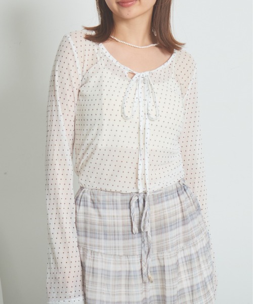 mul.（ムル）の「ドット柄リボントップス（Tシャツ/カットソー・レディース・ホワイト・FREE）」の3枚目の写真