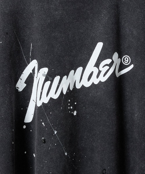 NUMBER (N)INE(ナンバーナイン)の「HAND PAINTED POWDER BREACH CLASSIC LOGO L/S T-SHIRT / ハンドペイント パウダーブリーチ クラシックロゴ ロングスリーブ Tシャツ(Tシャツ/カットソー・メンズ・ブラック系1/ブラック系2/ブラック系3/ブラック系5・2/4/3)」の21枚目の写真