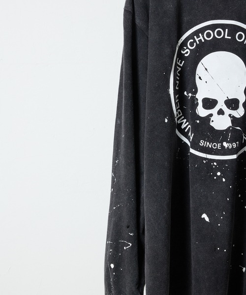 NUMBER (N)INE(ナンバーナイン)の「HAND PAINTED POWDER BREACH CLASSIC LOGO L/S T-SHIRT / ハンドペイント パウダーブリーチ クラシックロゴ ロングスリーブ Tシャツ(Tシャツ/カットソー・メンズ・ブラック系1/ブラック系2/ブラック系3/ブラック系5・2/4/3)」の13枚目の写真