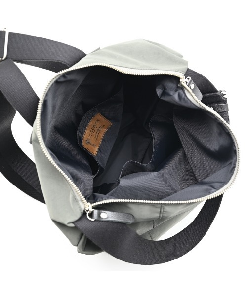 CLEDRAN(クレドラン)の「【軽量ナイロン】CL3929 PELI 2WAY RUCK SACK(バックパック/リュック・レディース・ブラック/ダークベージュ/チャコールグレー・FREE)」の12枚目の写真