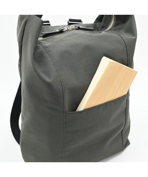 CLEDRAN(クレドラン)の「【軽量ナイロン】CL3929 PELI 2WAY RUCK SACK(バックパック/リュック・レディース・ブラック/ダークベージュ/チャコールグレー・FREE)」の15枚目の写真