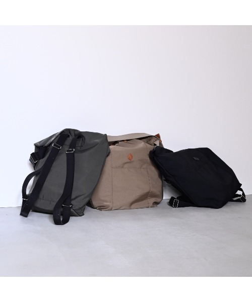 CLEDRAN(クレドラン)の「【軽量ナイロン】CL3929 PELI 2WAY RUCK SACK(バックパック/リュック・レディース・ブラック/ダークベージュ/チャコールグレー・FREE)」の18枚目の写真