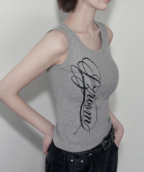 IZROOM(イズルーム)の「クラシックロゴスリーブレス(グレー)(Tシャツ/カットソー・レディース・その他・FREE)」の5枚目の写真