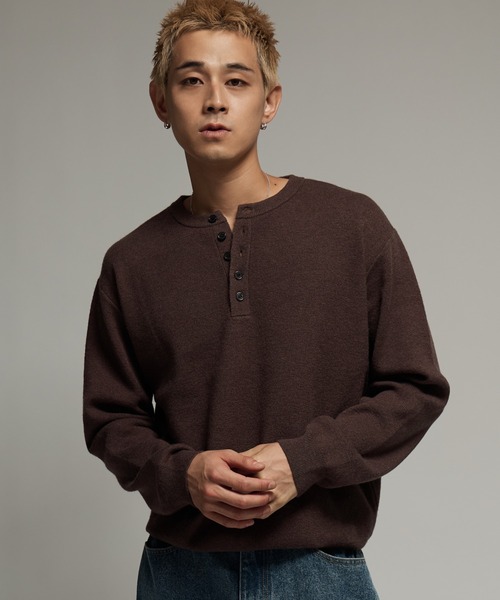 SINSS(シンス)の「Washable henley knit / ウォッシャブルヘンリーニット(ニット/セーター・メンズ・オレンジ/グレー/ブラウン/ブラック/チャコール/コバルトブルー・SMALL/X-SMALL/LARGE/MEDIUM)」の4枚目の写真