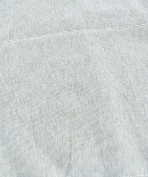 Champion(チャンピオン)の「【USED】Y2K Champion "ROANOKE" リバースウィーブ フーディー(スウェット・メンズ・グレー・X-LARGE)」の5枚目の写真