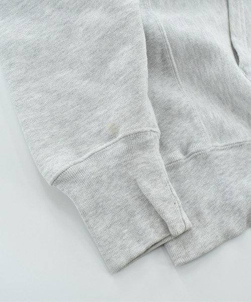 Champion(チャンピオン)の「【USED】Y2K Champion "ROANOKE" リバースウィーブ フーディー(スウェット・メンズ・グレー・X-LARGE)」の7枚目の写真
