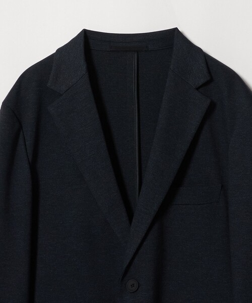 UNITED ARROWS(ユナイテッドアローズ)の「シャークスキン シングル 2ボタン テーラードジャケット UA COZY ウォッシャブル 2WAYストレッチ(テーラードジャケット・メンズ・ダークブラウン/ネイビー/ダークグレー・M/XL/S/L/XXL)」の16枚目の写真
