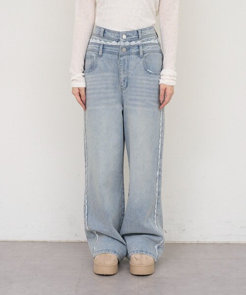 continuer de NICE CLAUP(コンティニューデナイスクラップ)の「脇レースラインワイドデニムパンツ(デニムパンツ・レディース・ブラック/ブルー・FREE)」の22枚目の写真