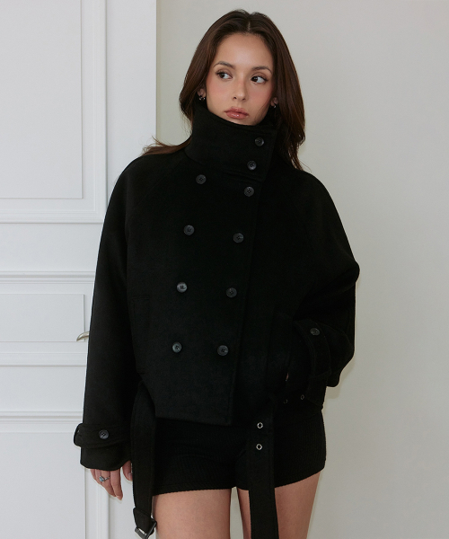 ROSEFRANTZ（ロゼフランツ）の「Double-Breasted Wool Crop Coat [Black]（チェスターコート・レディース・ブラック・FREE）」の3枚目の写真