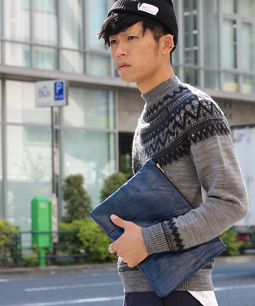 SOLATINA(ソラチナ)の「【SOLATINA(ソラチナ)】別注レザークラッチバッグ/カラーファスナー(クラッチバッグ・メンズ・ブラウン/ダークブルー/チェリーレッド/ブラック/ダークグリーン・FREE)」の22枚目の写真