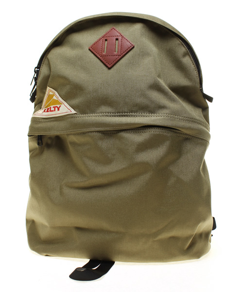 BEAUTY&YOUTH UNITED ARROWS（ビューティーアンドユースユナイテッドアローズ）の「BY KELTY SANDPIPPER デイパック/リュック◆（バックパック/リュック・レディース・ブラック/ベージュ/レッド/イエロー/ライトブルー/ナチュラル/ピンク/ダークグリーン/パープル/ライトグレー/ネイビー/ワインレッド/オリーブ・フリー）」の4枚目の写真