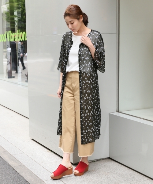 LEPSIM（レプシィム）の「ヨウリュウガラワンピコート 762127（ワンピース・レディース・マスタード/ブラック/ホワイト・LARGE/MEDIUM）」の7枚目の写真