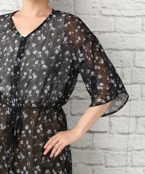 LEPSIM（レプシィム）の「ヨウリュウガラワンピコート 762127（ワンピース・レディース・マスタード/ブラック/ホワイト・LARGE/MEDIUM）」の12枚目の写真