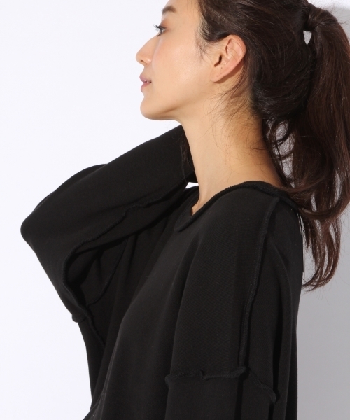 niko and...（ニコアンド）の「起毛フライスロング丈プルオーバー【niko and ...】（Tシャツ/カットソー・レディース・キャメル/ブラック/オフホワイト・LARGE/MEDIUM）」の2枚目の写真