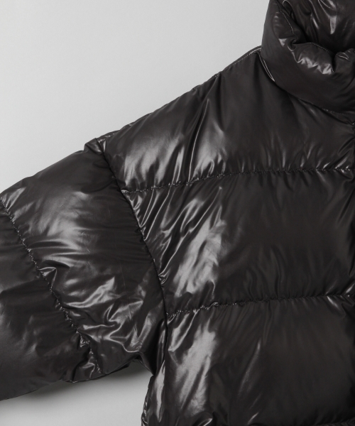 JEANASIS（ジーナシス）の「ビッグダウンブルゾン/763445（ダウンジャケット/コート・レディース・ブラック/オフホワイト・FREE）」の3枚目の写真