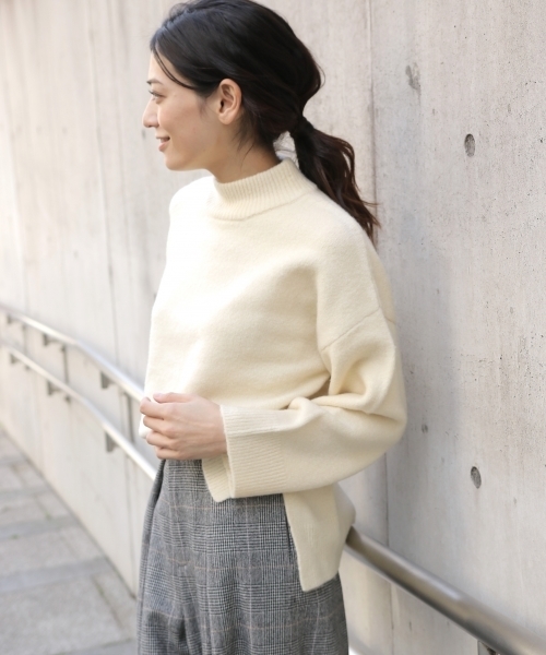 laboratory work（ラボラトリーワーク）の「ボトルネックニットプルオーバー（ニット/セーター・レディース・グレー系その他/ベージュ/ネイビー・MEDIUM）」の2枚目の写真