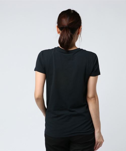 UNDER ARMOUR(アンダーアーマー)の「レディース ライフスタイル半袖Tシャツ / スポーツスタイルメッシュロゴクルー(Tシャツ/カットソー・レディース・ホワイト/ブラック・M/L/XL/S/SM/MD/LG)」の4枚目の写真