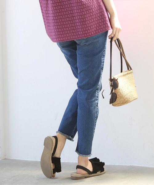 coen（コーエン）の「ストレッチスリムクロップドデニムパンツ（デニムパンツ・レディース・コバルトブルー/ライトブルー・MEDIUM/SMALL/LARGE）」の2枚目の写真