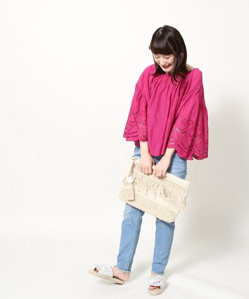 coen（コーエン）の「ストレッチスリムクロップドデニムパンツ（デニムパンツ・レディース・コバルトブルー/ライトブルー・MEDIUM/SMALL/LARGE）」の16枚目の写真