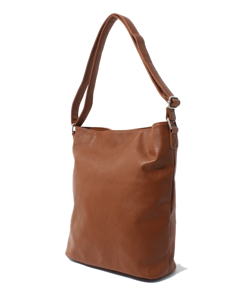 WEGO(ウィゴー)の「WEGO/フェイクレザーショルダーバッグ(ショルダーバッグ・レディース・ブラック/ブラウン/グリーン・FREE)」の5枚目の写真