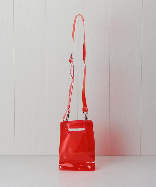 NaNa-NaNa（ナナナナ）の「＜NaNa-NaNa＞A5 SHOULDER BAG/バッグ（ショルダーバッグ・レディース・ブラック/オフホワイト/レッド/ホワイト/ダークブラウン/ピンク/イエロー/ケリー/パープル/オレンジ・FREE）」の18枚目の写真