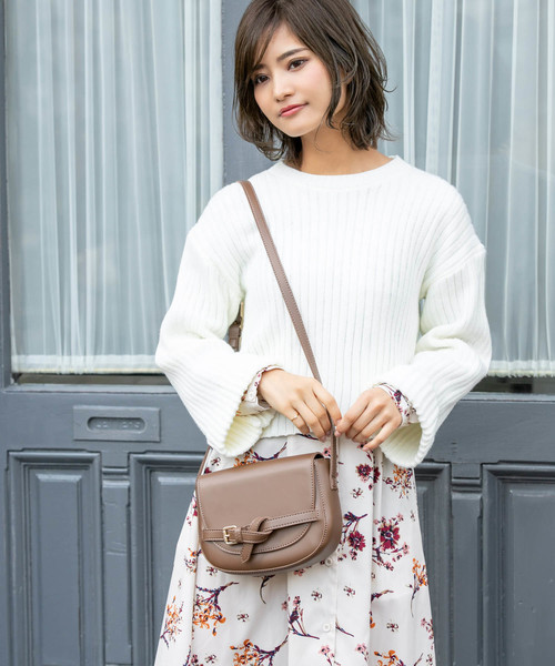 Edit Sheen(エディットシーン)の「ベルトデザインポシェット(ショルダーバッグ・レディース・ブラック/アイボリー/モカ・FREE)」の3枚目の写真