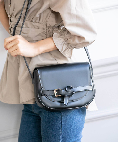 Edit Sheen(エディットシーン)の「ベルトデザインポシェット(ショルダーバッグ・レディース・ブラック/アイボリー/モカ・FREE)」の11枚目の写真