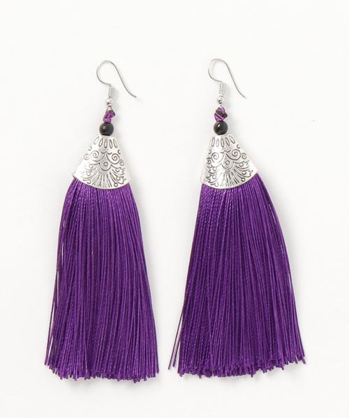 チャイハネ（チャイハネ）の「【チャイハネ】エスニック調ロングタッセルピアス（ピアス（両耳用）・レディース・ブラック/パープル/レッド/ブルー・FREE）」の5枚目の写真