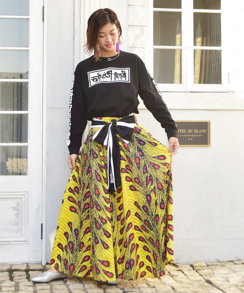 チャイハネ（チャイハネ）の「【チャイハネ】エスニック調ロングタッセルピアス（ピアス（両耳用）・レディース・ブラック/パープル/レッド/ブルー・FREE）」の6枚目の写真