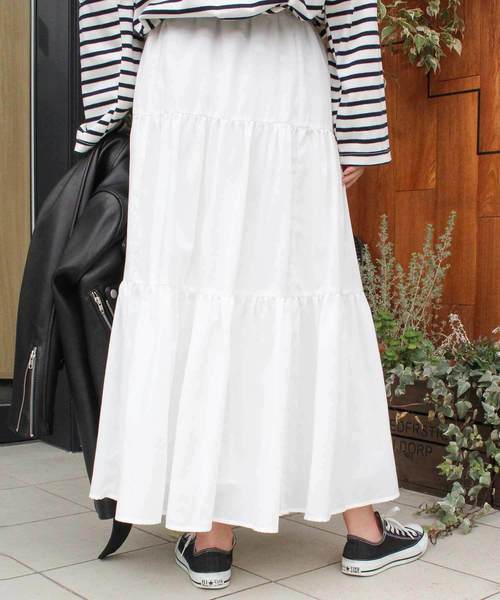 MODE ROBE(モードローブ)の「ティアードロングスカート(スカート・レディース・ホワイト/ブラック/ライトベージュ/カーキ/ミント/パープル/オレンジ・S/M)」の19枚目の写真