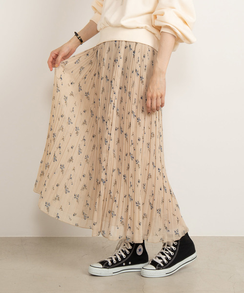 WEGO（ウィゴー）の「WEGO/シフォンプリーツロングスカート（スカート・レディース・その他2/その他4/その他1/ブラック/ライトピンク/その他3/ライトベージュ/アイボリー/その他5/アニマル/その他6/その他7/ドット/その他8/その他9/その他10/その他11/その他13/その他12/ダークグリーン/その他14/ピンク/その他15・FREE）」の8枚目の写真