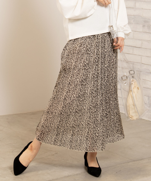 WEGO（ウィゴー）の「WEGO/シフォンプリーツロングスカート（スカート・レディース・その他2/その他4/その他1/ブラック/ライトピンク/その他3/ライトベージュ/アイボリー/その他5/アニマル/その他6/その他7/ドット/その他8/その他9/その他10/その他11/その他13/その他12/ダークグリーン/その他14/ピンク/その他15・FREE）」の12枚目の写真