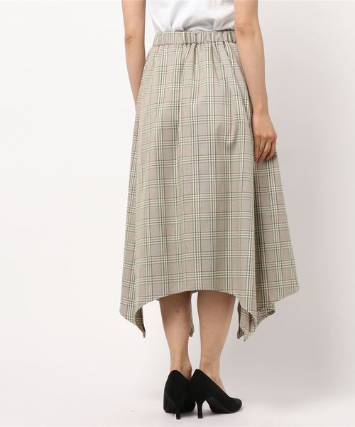 N.(N. Natural Beauty Basic)(エヌエヌナチュラルビューティーベーシック)の「◆イレヘムチェックスカート(スカート・レディース・ベージュ系その他/ダークネイビー・MEDIUM)」の4枚目の写真