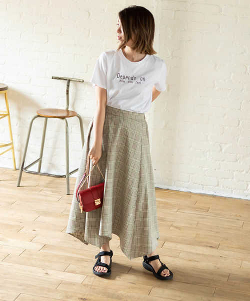 N.(N. Natural Beauty Basic)(エヌエヌナチュラルビューティーベーシック)の「◆イレヘムチェックスカート(スカート・レディース・ベージュ系その他/ダークネイビー・MEDIUM)」の8枚目の写真