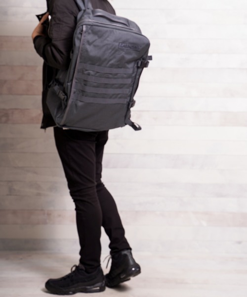 CABINZERO（キャビンゼロ）の「【63】【cabin ZERO（キャビンゼロ）】 MILITARY 44L（バックパック/リュック・メンズ・ブラック/カーキ/サンドベージュ/ネイビー/グレー・FREE）」の10枚目の写真