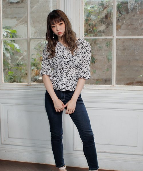 LIPSERVICE（リップサービス）の「バルーンスリーブウエストコルセットブラウス（シャツ/ブラウス・レディース・ホワイト/ピンク/その他1/その他2/ベージュ/ピンク系その他・FREE）」の5枚目の写真