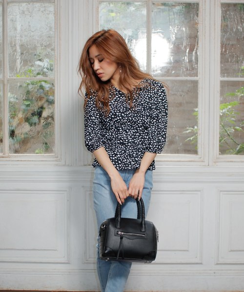 LIPSERVICE（リップサービス）の「バルーンスリーブウエストコルセットブラウス（シャツ/ブラウス・レディース・ホワイト/ピンク/その他1/その他2/ベージュ/ピンク系その他・FREE）」の6枚目の写真