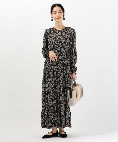 Khaju（カージュ）の「Khaju:フラワーティアードロングワンピース（ワンピース・レディース・ブラック/ワイン・ONE SIZE）」の8枚目の写真
