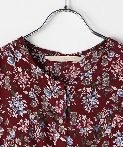 Khaju（カージュ）の「Khaju:フラワーティアードロングワンピース（ワンピース・レディース・ブラック/ワイン・ONE SIZE）」の3枚目の写真