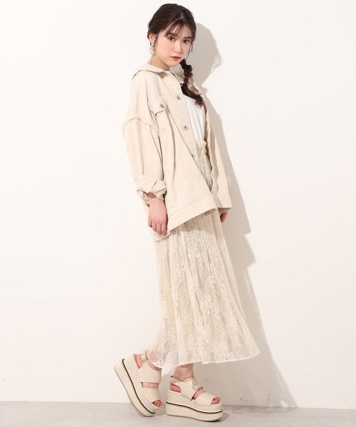 one after another NICE CLAUP（ワンアフターアナザーナイスクラップ）の「フリンジデニムジャケット（デニムジャケット・レディース・アイボリー/ブルー/ネイビー・FREE）」の10枚目の写真