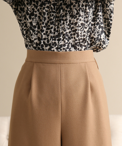 Tiara（ティアラ）の「バイカラーベルトワイドパンツ（その他パンツ・レディース・アイボリー/キャメル/ブラック・S/M）」の4枚目の写真