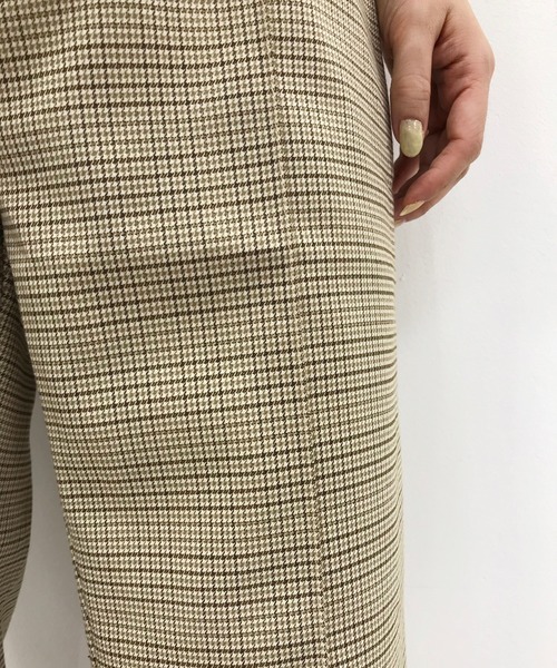 one after another NICE CLAUP(ワンアフターアナザーナイスクラップ)の「センタータックカラースラックス(スラックス・レディース・ベージュ系その他/ピンク系その他/チェック・SMALL/MEDIUM)」の15枚目の写真