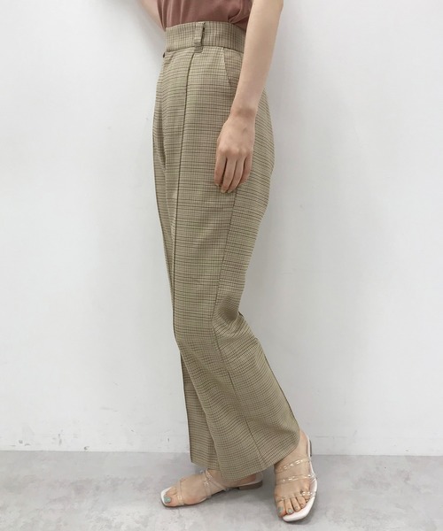 one after another NICE CLAUP(ワンアフターアナザーナイスクラップ)の「センタータックカラースラックス(スラックス・レディース・ベージュ系その他/ピンク系その他/チェック・SMALL/MEDIUM)」の16枚目の写真