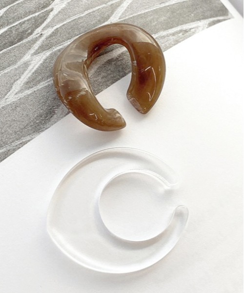 apres jour mignon（アプレジュールミニョン）の「【apresjour mignon×ARIAZ】アソート変形カラーイヤカフ（イヤリング・レディース・A/B/C/D/E/F/G/H・ONESIZE）」の8枚目の写真