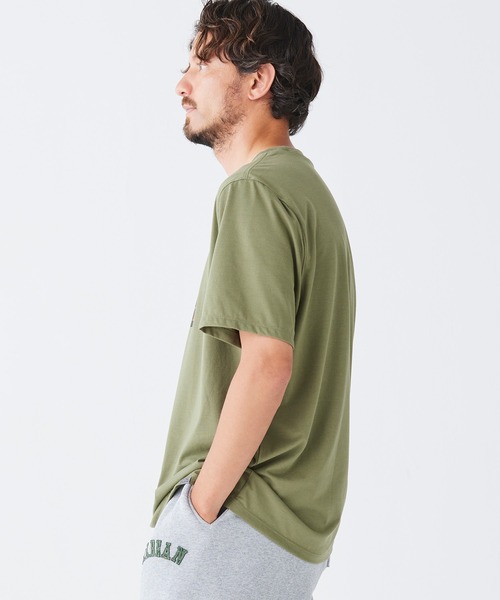 ハンターズ・グラフィック・ティ 米国フィット・レギュラー（Tシャツ