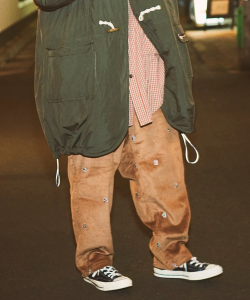 go slow caravan(ゴースローキャラバン)の「コーデュロイ総刺繍 7pokeイージーパンツ(その他パンツ・メンズ・ベージュ/ネイビー・MEDIUM/LARGE/X-LARGE)」の9枚目の写真